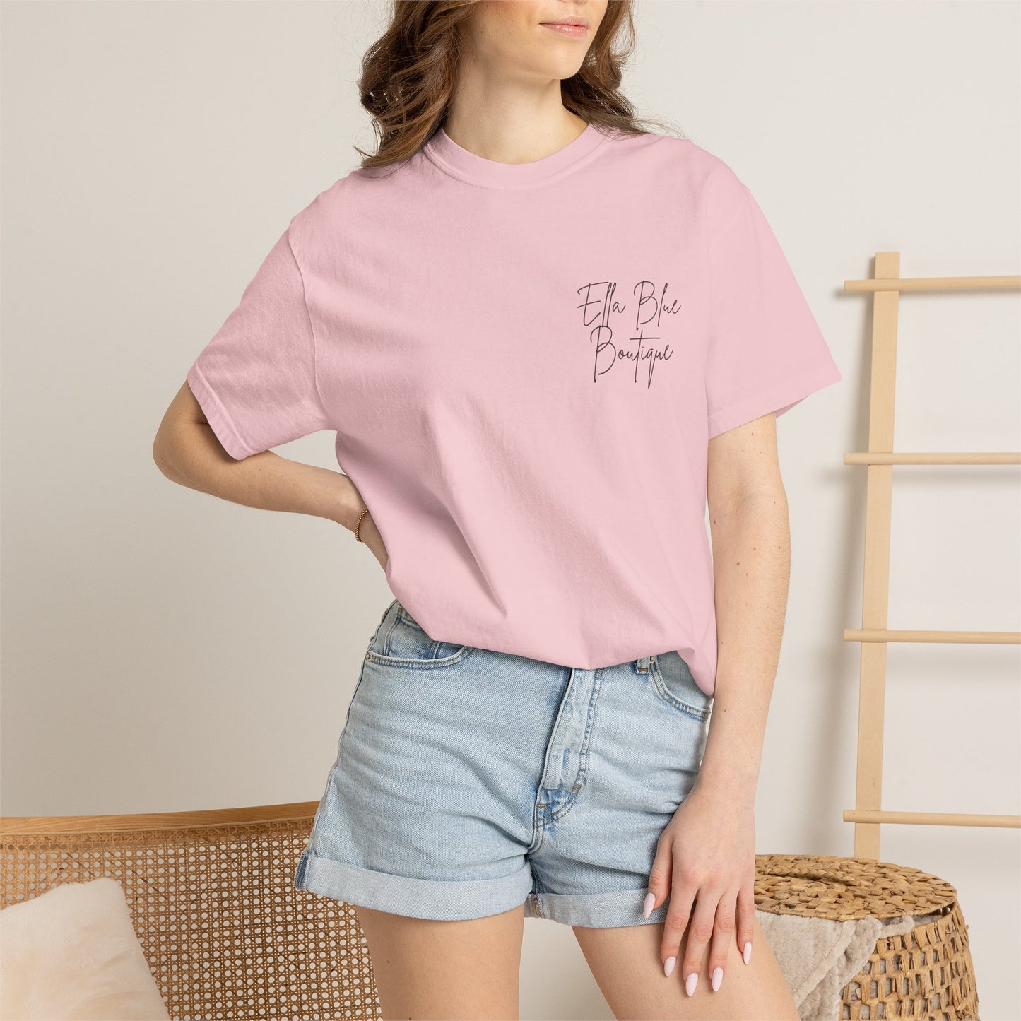 Ella Blue Boutique Mallard Tee - Unisex - Mock-pocket