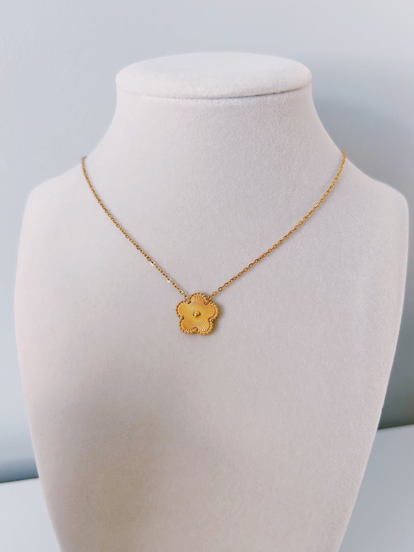 Clover Necklace