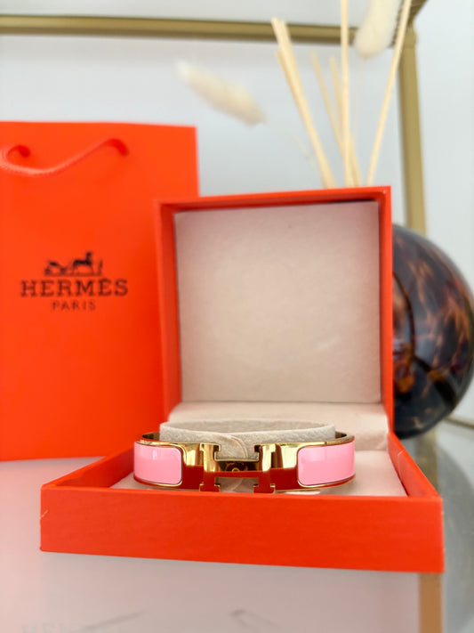 Hannah Cuff - Pink