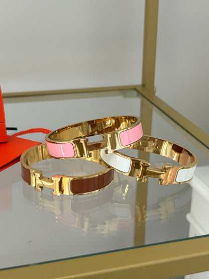 Hannah Cuff - Pink